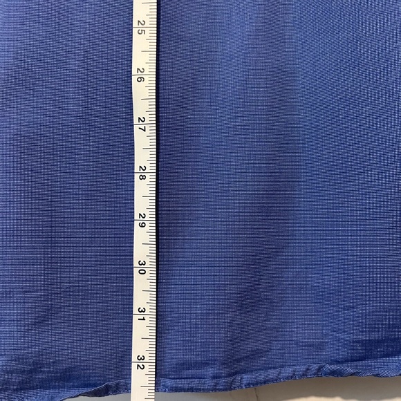 Tommy Hilfiger Button Down Oxford Shirt in Blue. Size L. - Picture 3 of 6